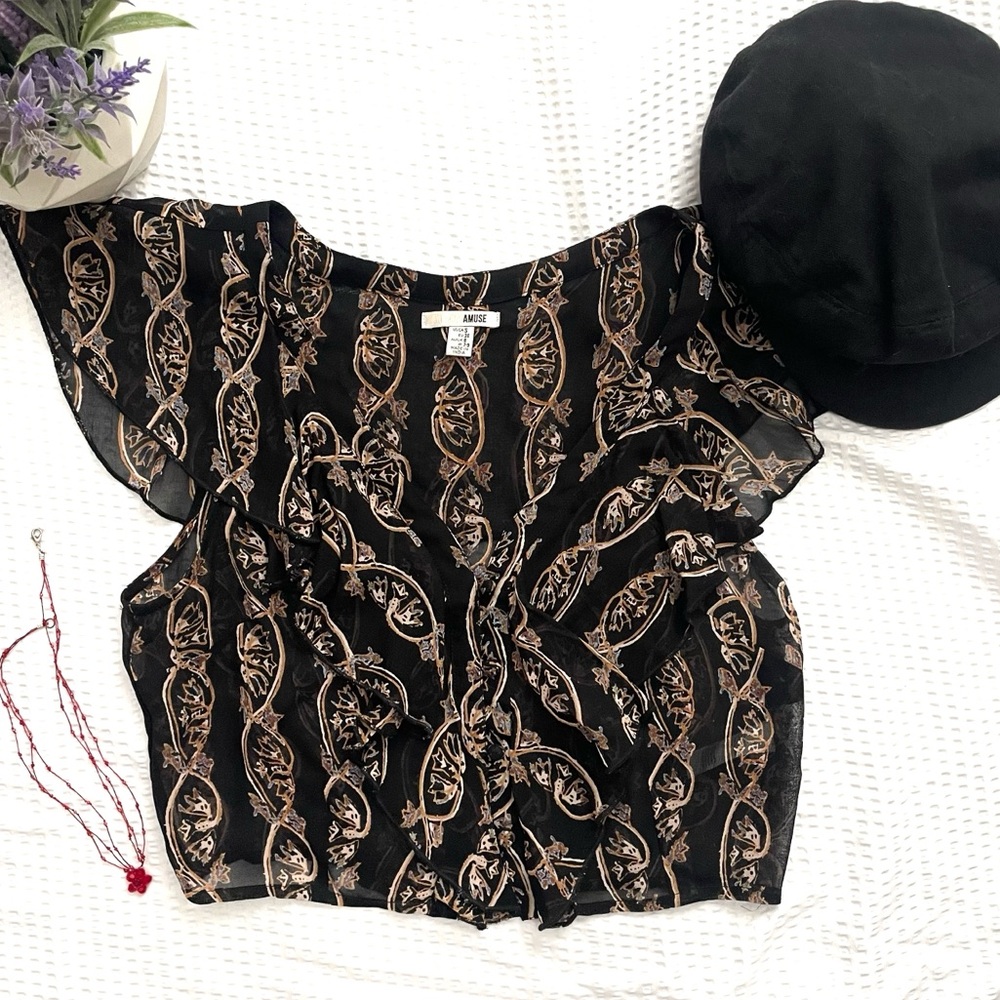 Amuse Society ⚡️ Sheer Printed Crop Top
